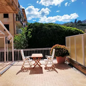 Molo Giano Apartment